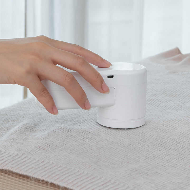 Basilio - Portable electric lint remover with battery (rechargeable)
