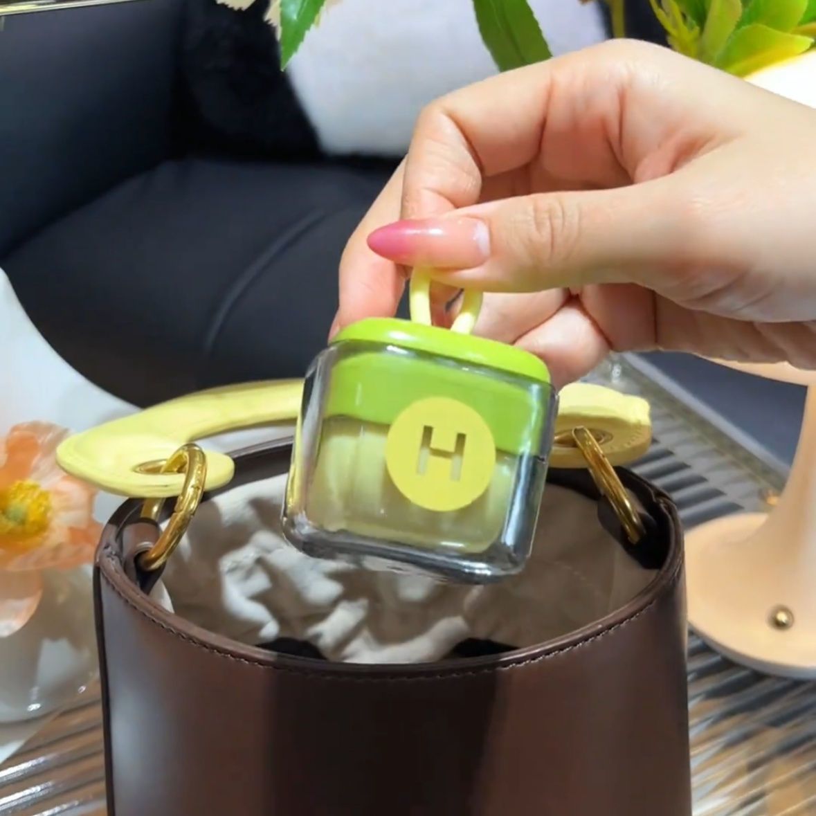 Basilio - Cleaning Aid